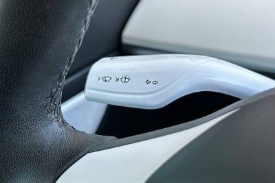 2021 Tesla Model 3 Standard Range Plus Rear-Wheel Drive
