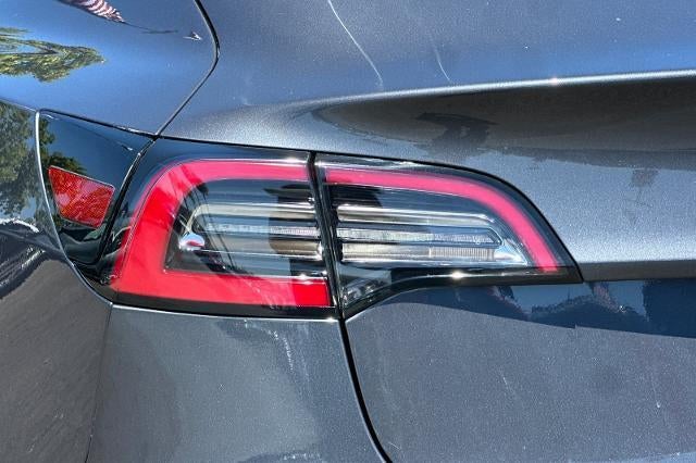 2019 Tesla Model 3 Mid Range