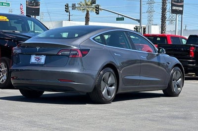 2019 Tesla Model 3 Mid Range