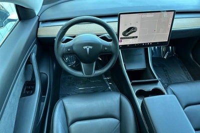 2019 Tesla Model 3 Mid Range