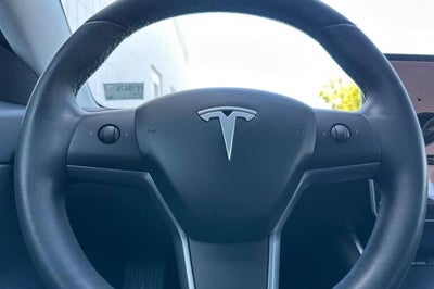 2019 Tesla Model 3 Mid Range
