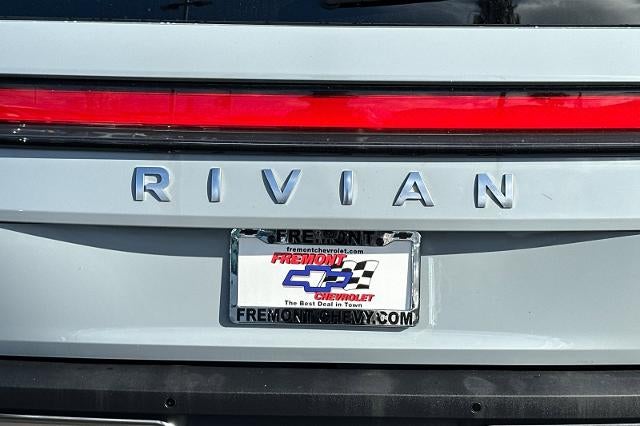 2023 RIVIAN R1S Adventure