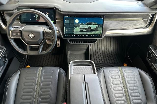 2023 RIVIAN R1S Adventure