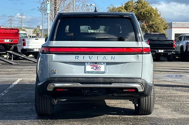 2023 RIVIAN R1S Adventure