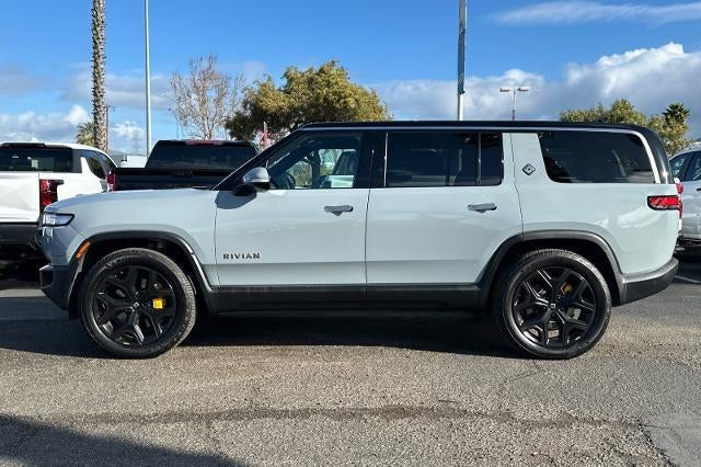 2023 RIVIAN R1S Adventure