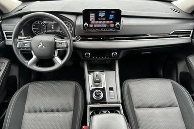 2022 Mitsubishi Outlander ES 2.5 2WD