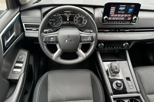 2022 Mitsubishi Outlander ES 2.5 2WD