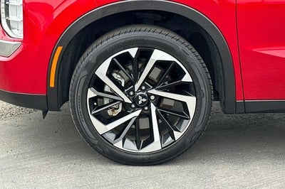 2022 Mitsubishi Outlander ES 2.5 2WD