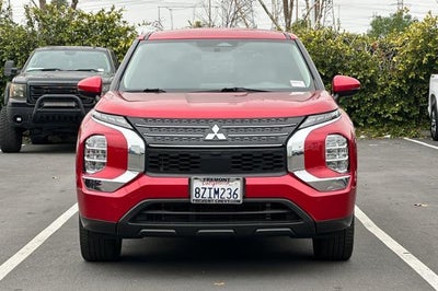 2022 Mitsubishi Outlander ES 2.5 2WD