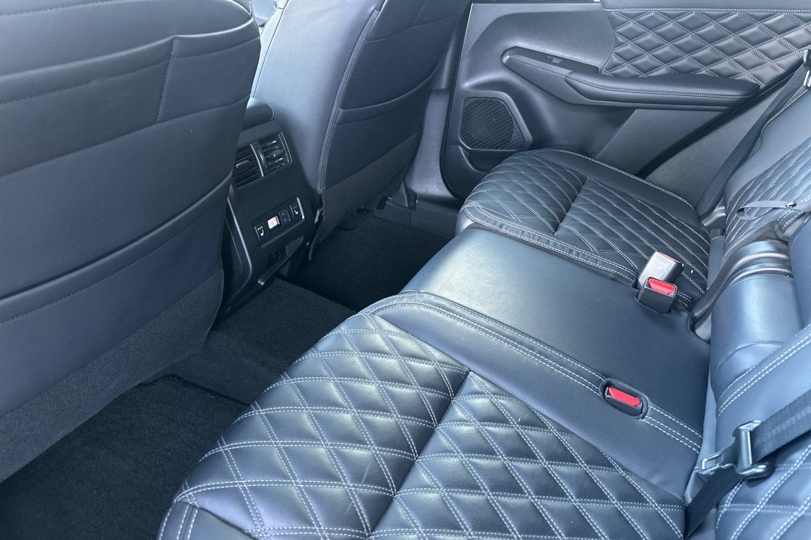 2023 Mitsubishi Outlander SEL Black Edition 2WD