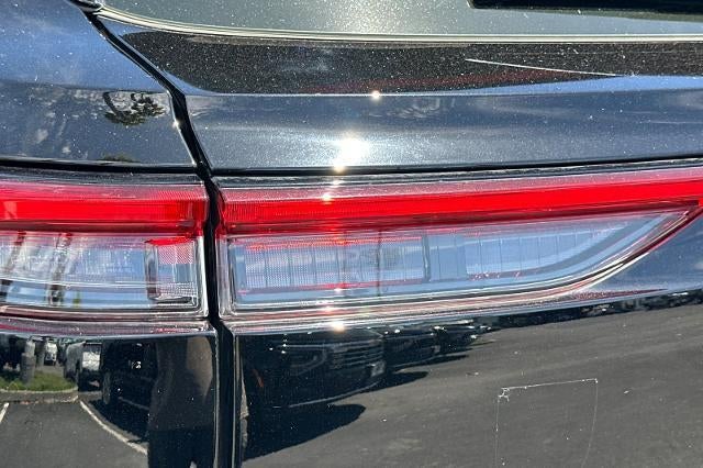 2025 Toyota Crown Signia XLE