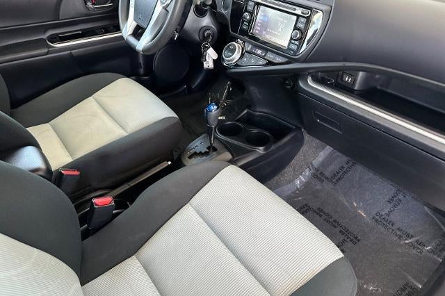 2015 Toyota Prius c One