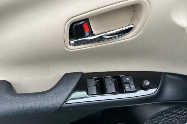 2020 Toyota Prius LE AWD-e