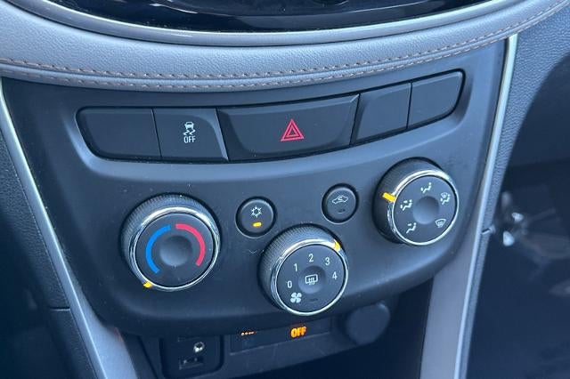 2022 Chevrolet Trax LS