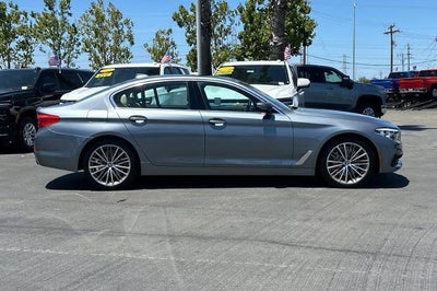 2017 BMW 530i 530i