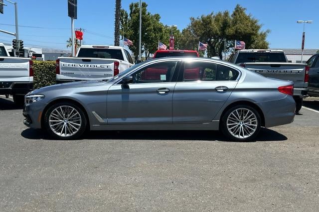 2017 BMW 530i 530i