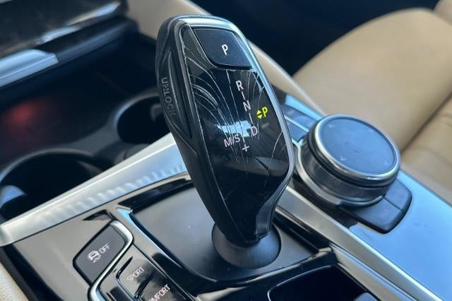 2017 BMW 530i 530i