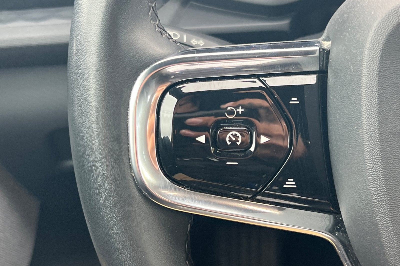 2024 POLESTAR 2 Base