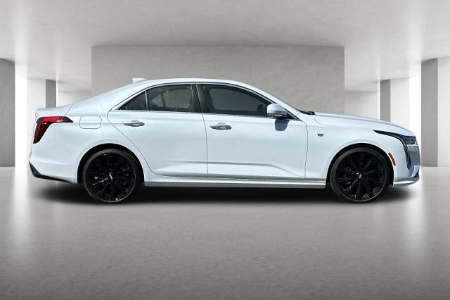 2026 Cadillac CT4 Luxury