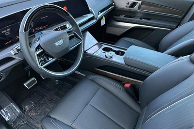 2026 Cadillac VISTIQ Luxury