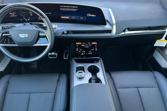 2027 Cadillac VISTIQ Luxury - Photo 13