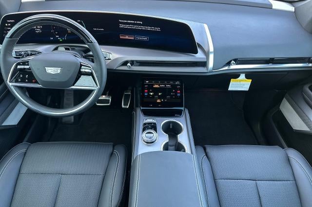2026 Cadillac VISTIQ Luxury
