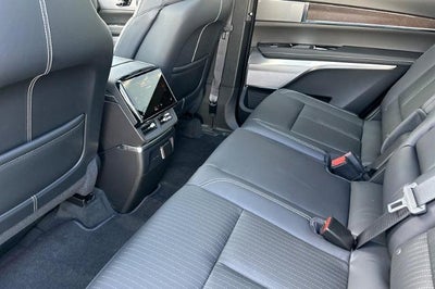 2027 Cadillac VISTIQ Luxury