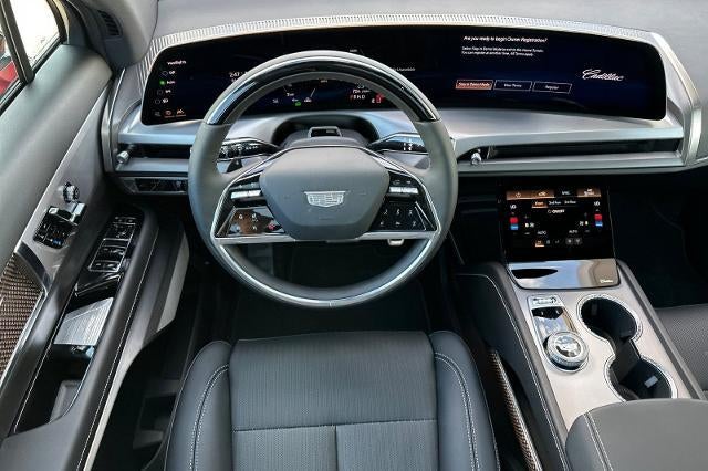 2027 Cadillac VISTIQ Luxury