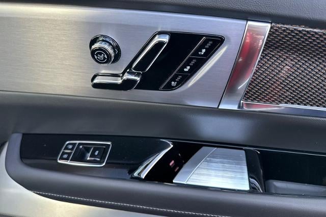 2027 Cadillac VISTIQ Luxury