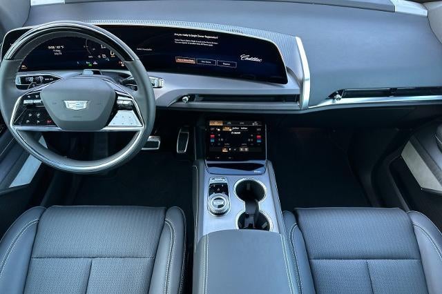 2027 Cadillac VISTIQ Sport