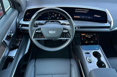 2027 Cadillac VISTIQ Sport