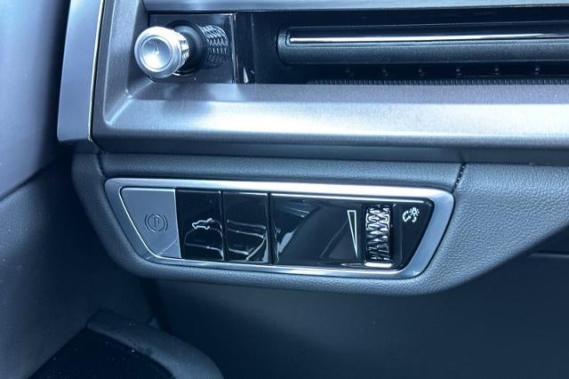 2027 Cadillac VISTIQ Sport