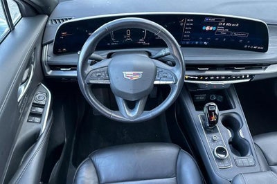 2024 Cadillac XT4 Premium Luxury