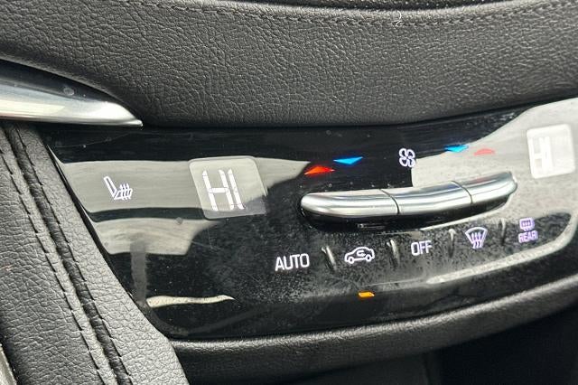 2023 Cadillac XT5 Sport