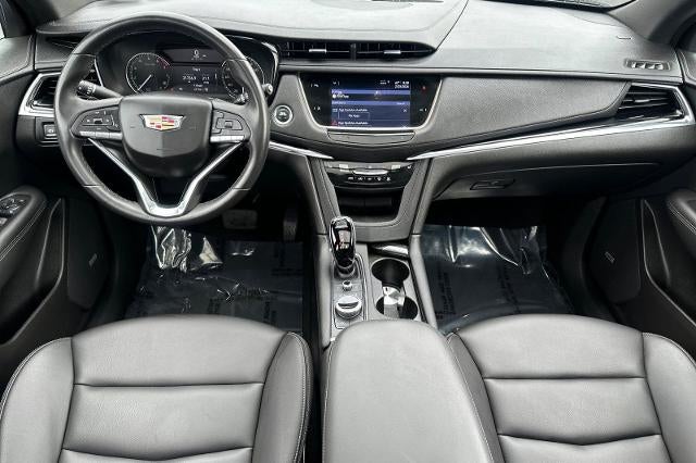 2023 Cadillac XT6 Luxury