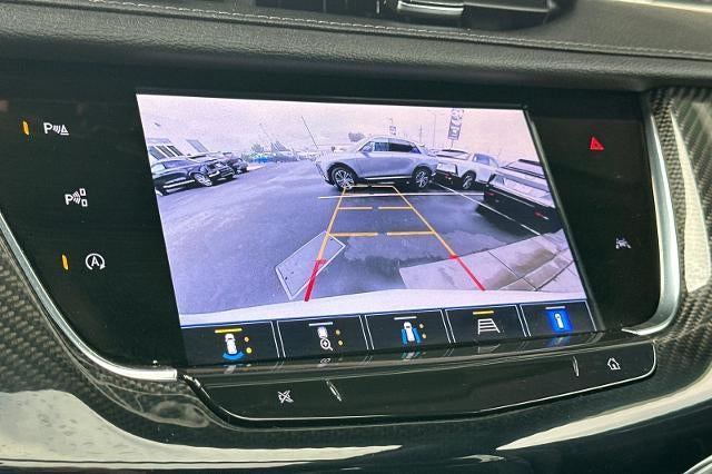 2023 Cadillac XT6 Sport