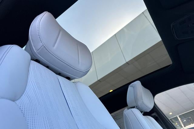 2027 Cadillac LYRIQ Luxury