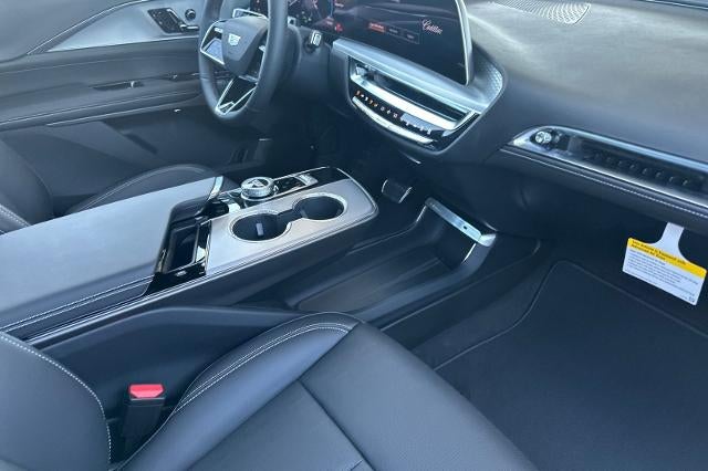 2027 Cadillac LYRIQ Luxury