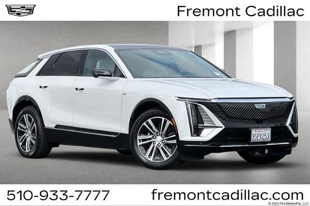 2025 Cadillac LYRIQ Luxury 1