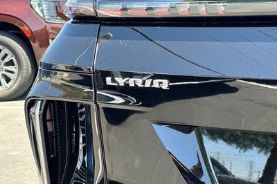2025 Cadillac LYRIQ Luxury 1