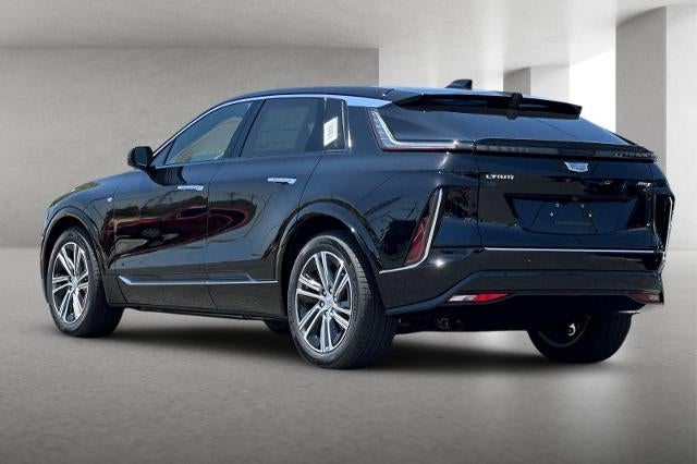 2025 Cadillac LYRIQ Luxury 1