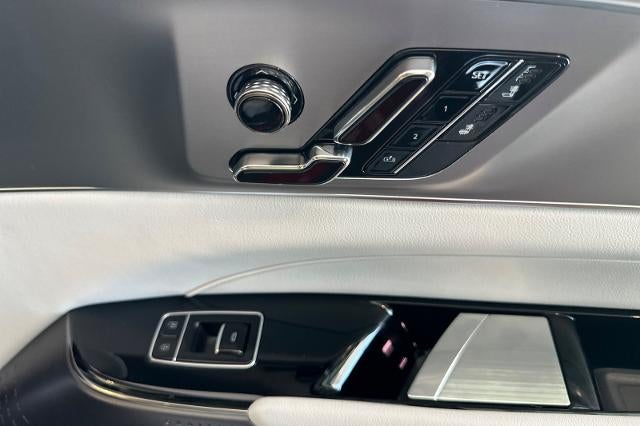 2027 Cadillac LYRIQ Luxury