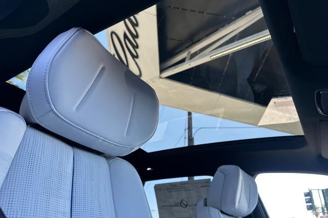 2027 Cadillac LYRIQ Luxury