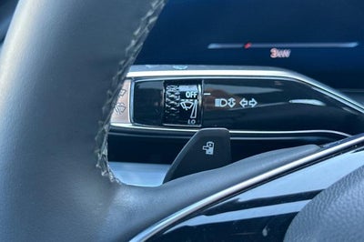 2024 Cadillac LYRIQ Luxury 1