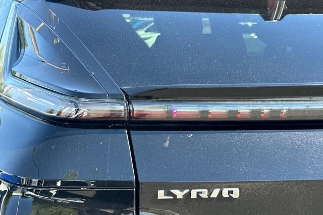2024 Cadillac LYRIQ Luxury 1