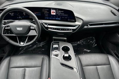 2024 Cadillac LYRIQ Luxury 1