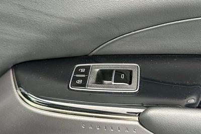2024 Cadillac LYRIQ Luxury 1