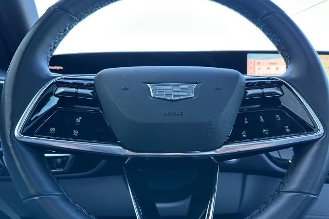 2024 Cadillac LYRIQ Luxury 1