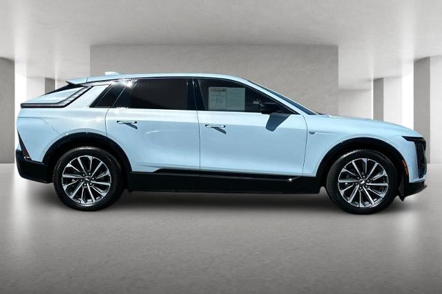 2024 Cadillac LYRIQ Sport 1