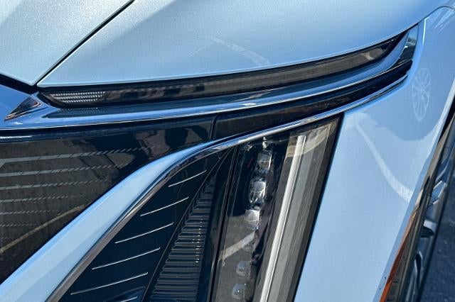 2024 Cadillac LYRIQ Sport 1
